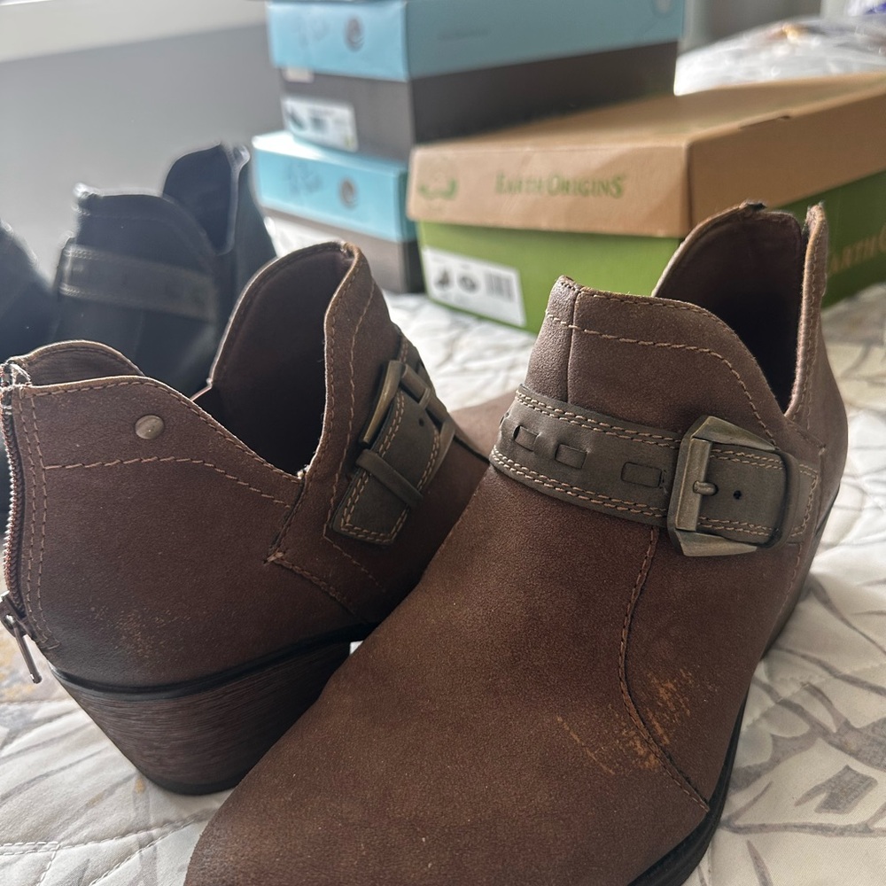 Earth Origins Brown Ankle Boots with Buckle